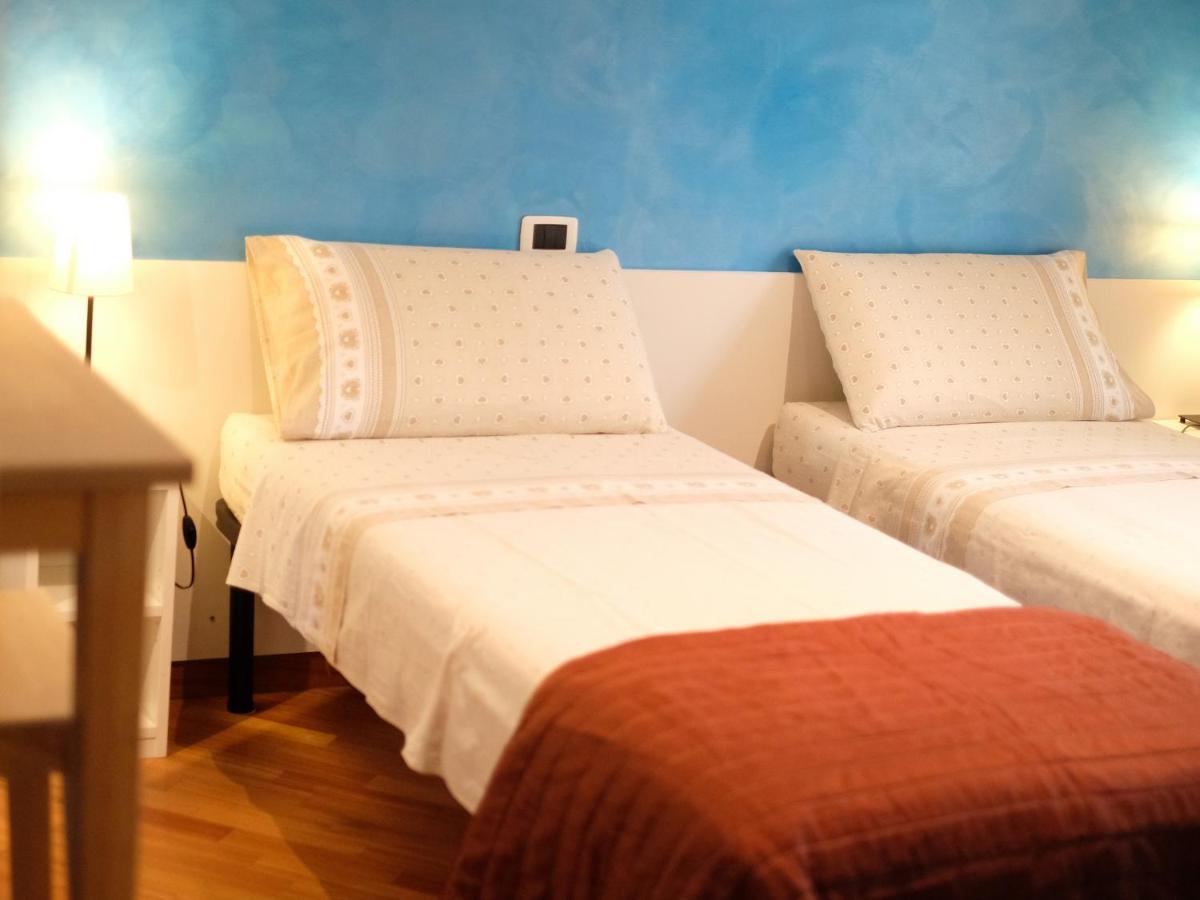 Oasi 83 Hotel San Benedetto del Tronto Buitenkant foto