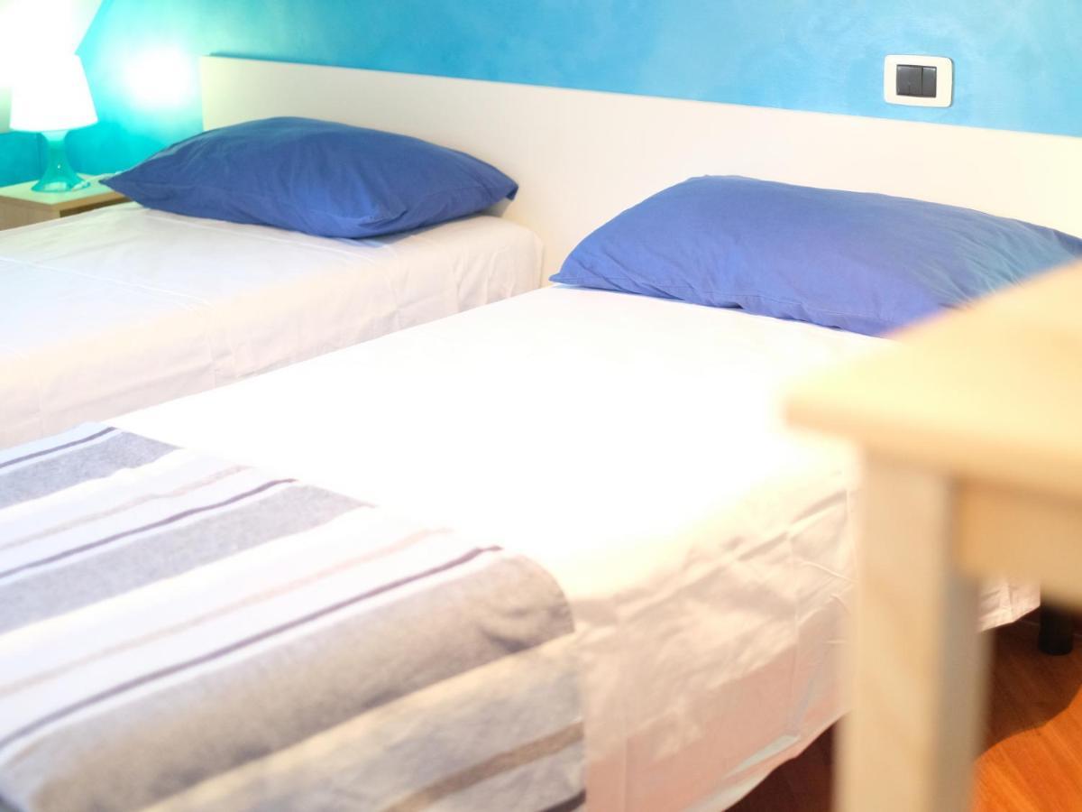 Oasi 83 Hotel San Benedetto del Tronto Buitenkant foto