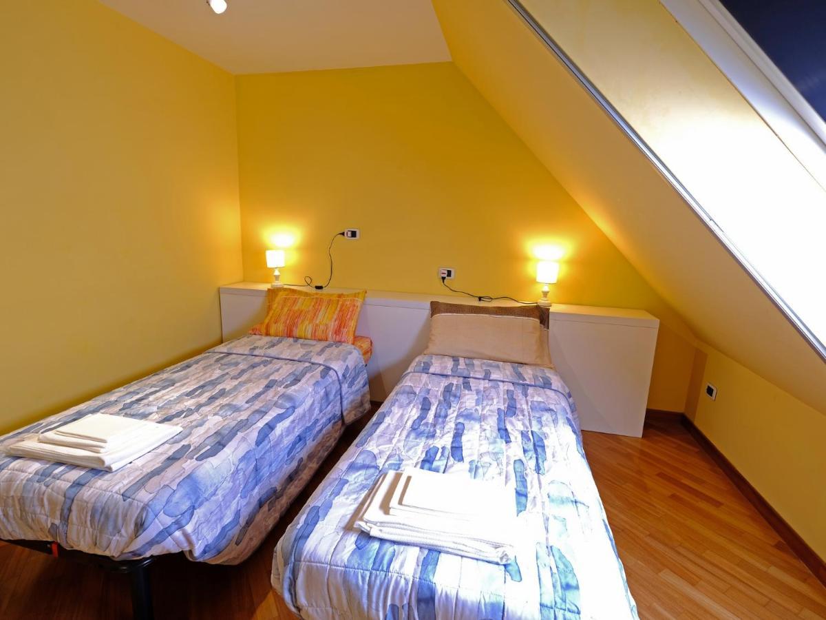 Oasi 83 Hotel San Benedetto del Tronto Buitenkant foto