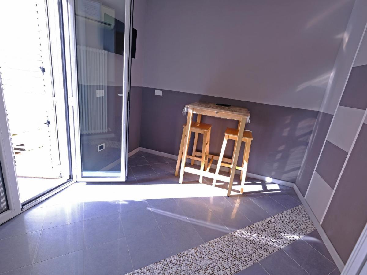 Oasi 83 Hotel San Benedetto del Tronto Buitenkant foto