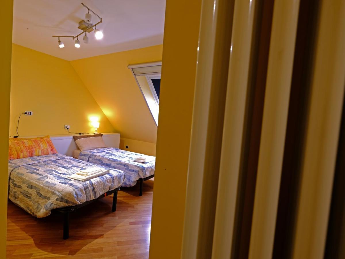Oasi 83 Hotel San Benedetto del Tronto Buitenkant foto
